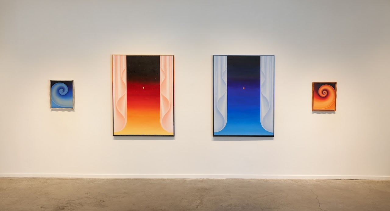 Red Arrow Gallery