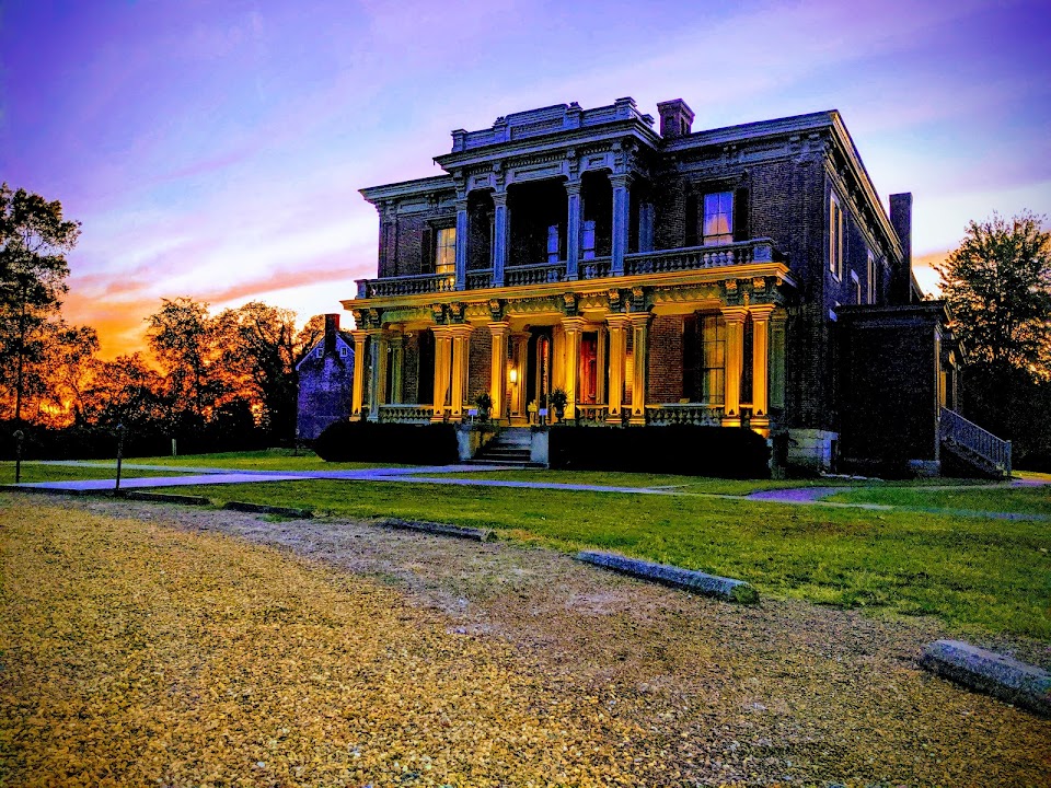Two Rivers Mansion