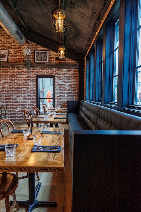 Streetcar Taps & Garden - Germantown