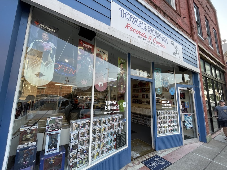 Towne Square Records & Comics